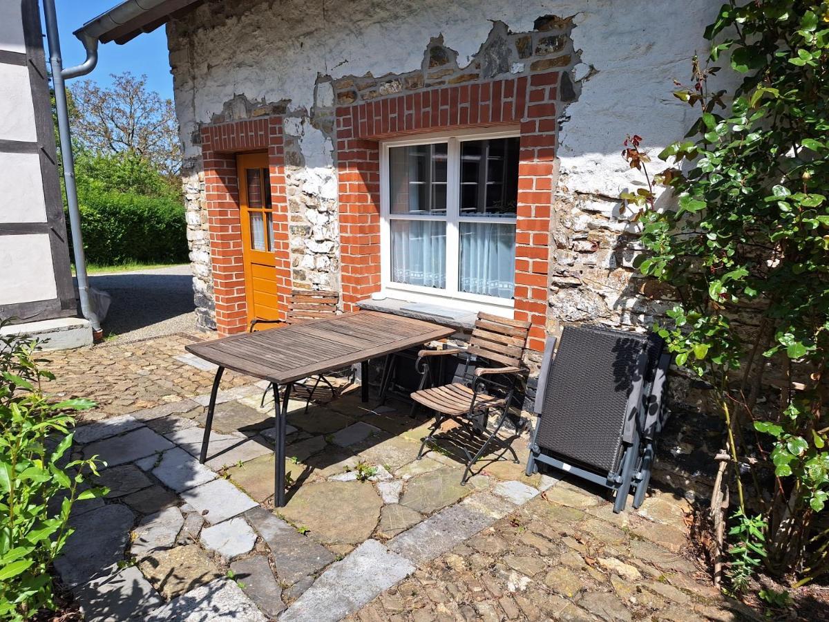 Ferienhaus Altes Backhaus Рьотген Екстериор снимка