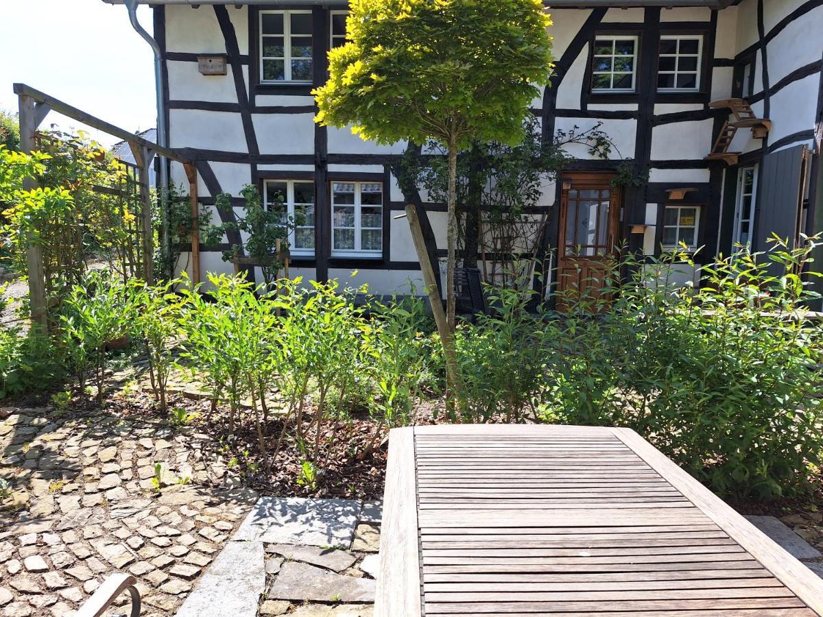 Ferienhaus Altes Backhaus Рьотген Екстериор снимка